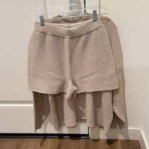 Zenana Beige Shorts Set New Medium
